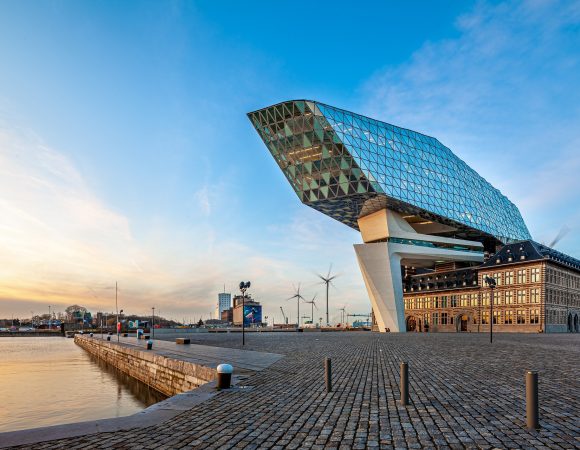 Antwerpen: van art nouveau naar brutalistisch beton
